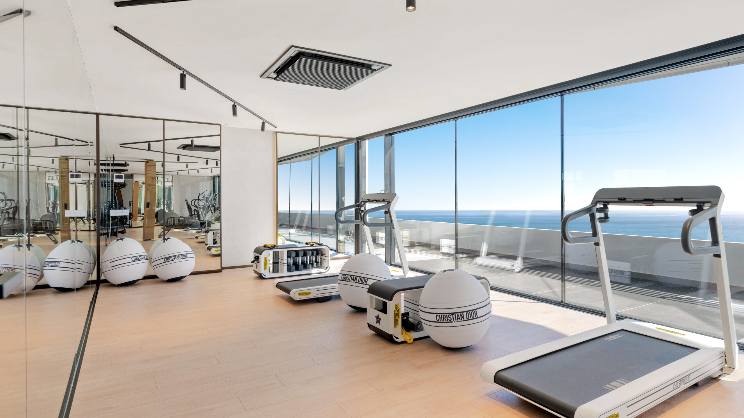 RH Carat Zonas Comunes HD-26