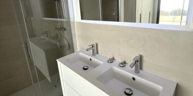 Baño ensuite